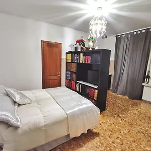  Appartamento In The Heart Of Italia